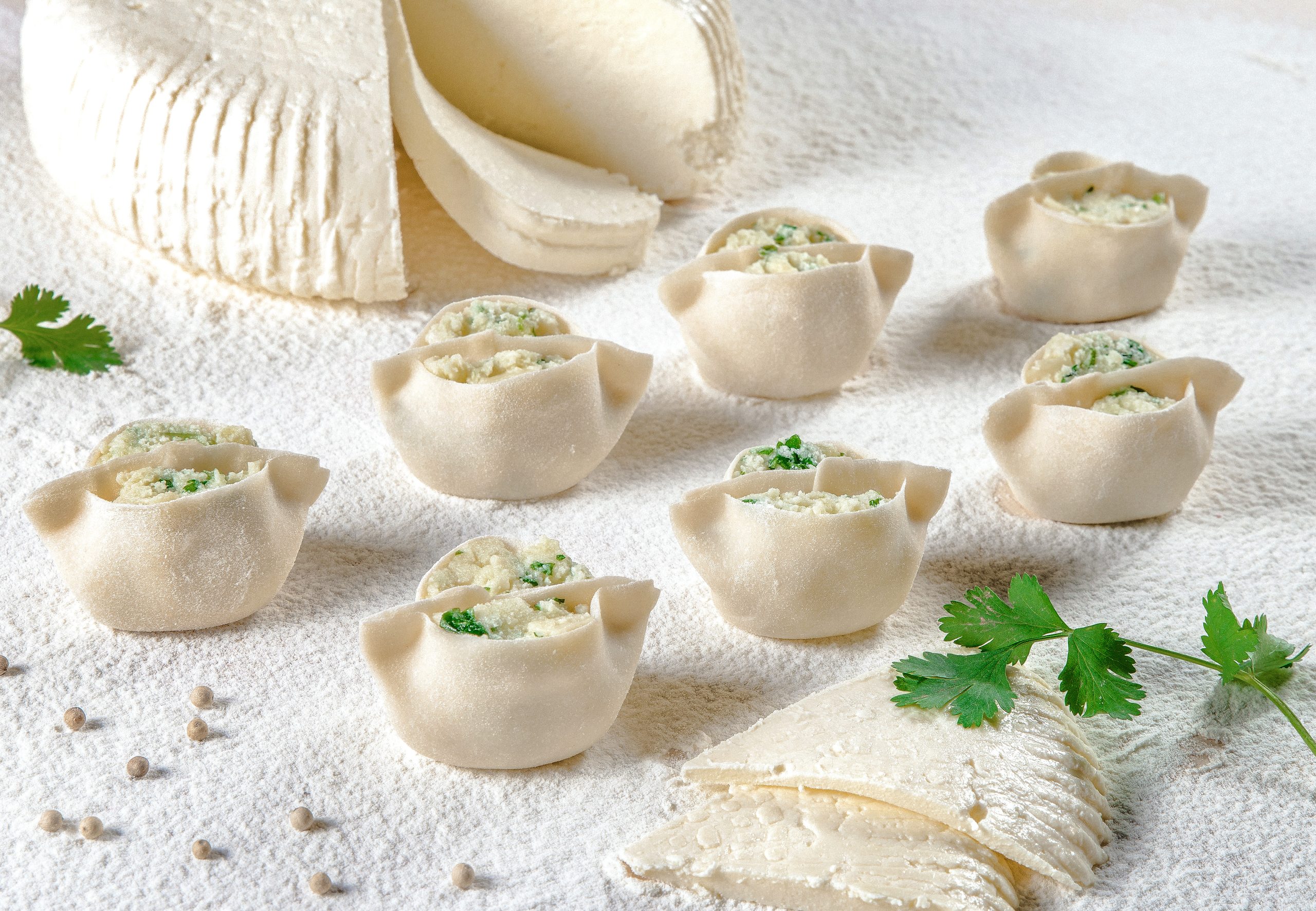 Тесто для дамплингов. Дамплинги, р/л со свининой /Allgroo Handmade Pork Dumpling, ю.Корея, 800 г, (8). Дамплинги Allgroo со вкусом мяса 800г.